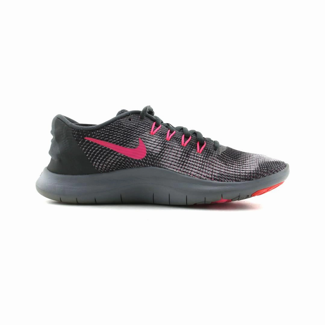 NIKE FLEX RN 2018 sleek Nike sneaker angles