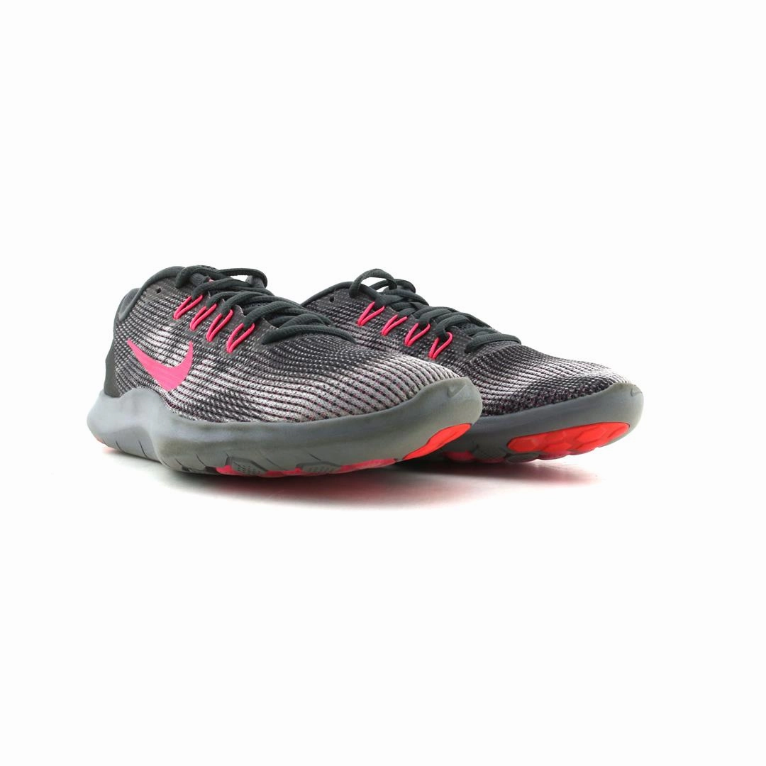 NIKE FLEX RN 2018 sleek Nike sneaker angles