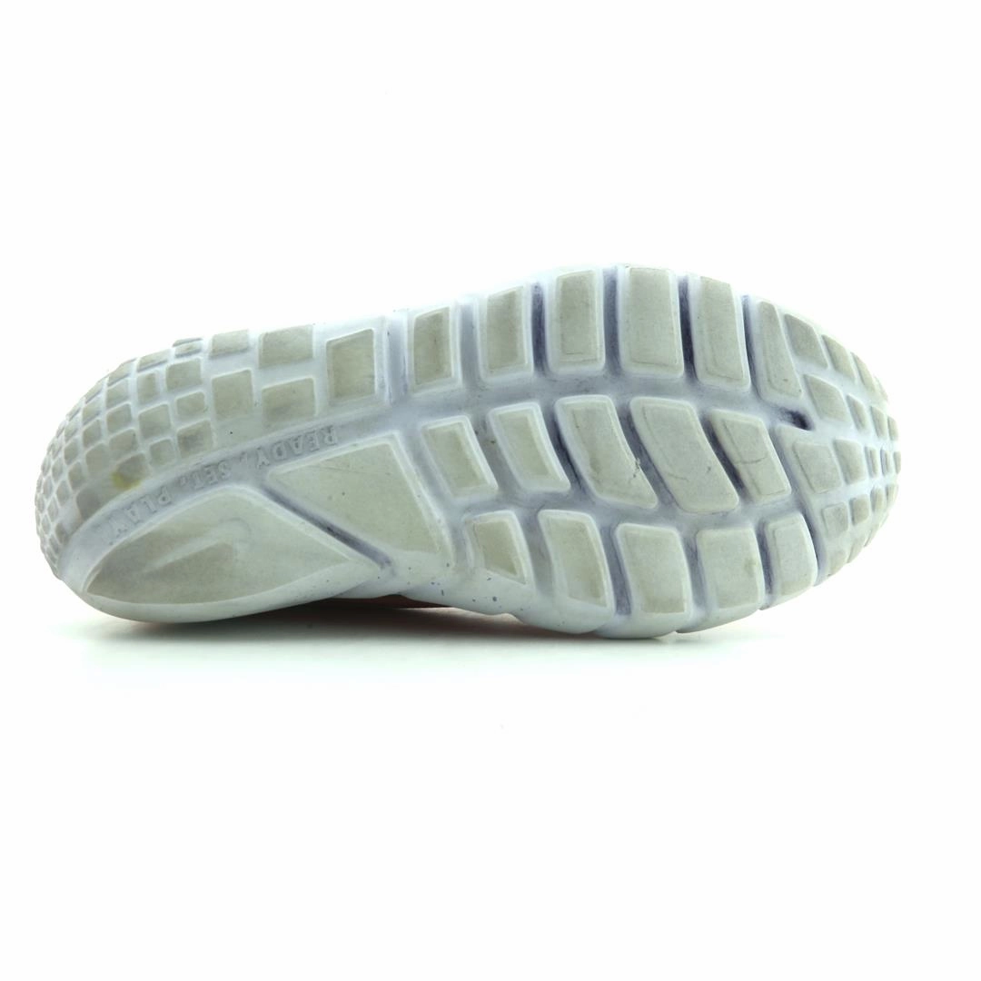 NIKE FLEX RUNNER 2 Nike running shoe close-ups
