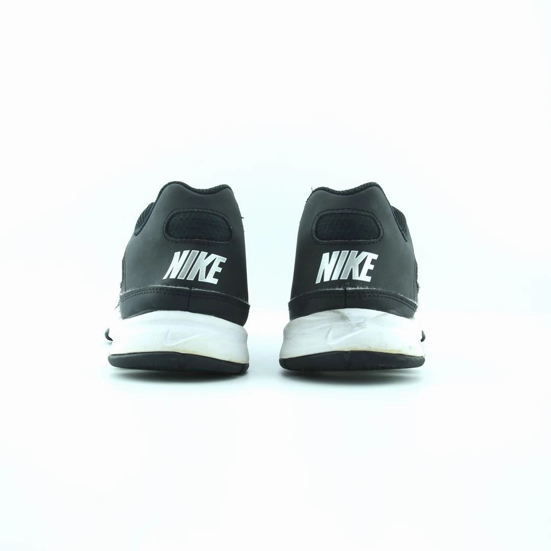 NIKE FLEX SHOW TR stylish Nike trainer looks