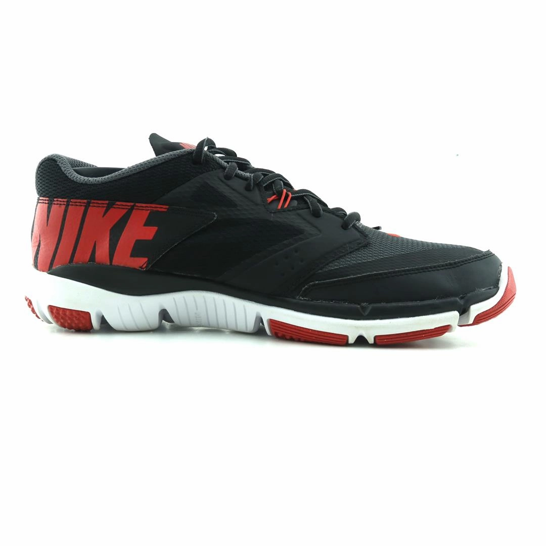 NIKE FLEX SUPREME TR 3 sporty Nike shoe designs