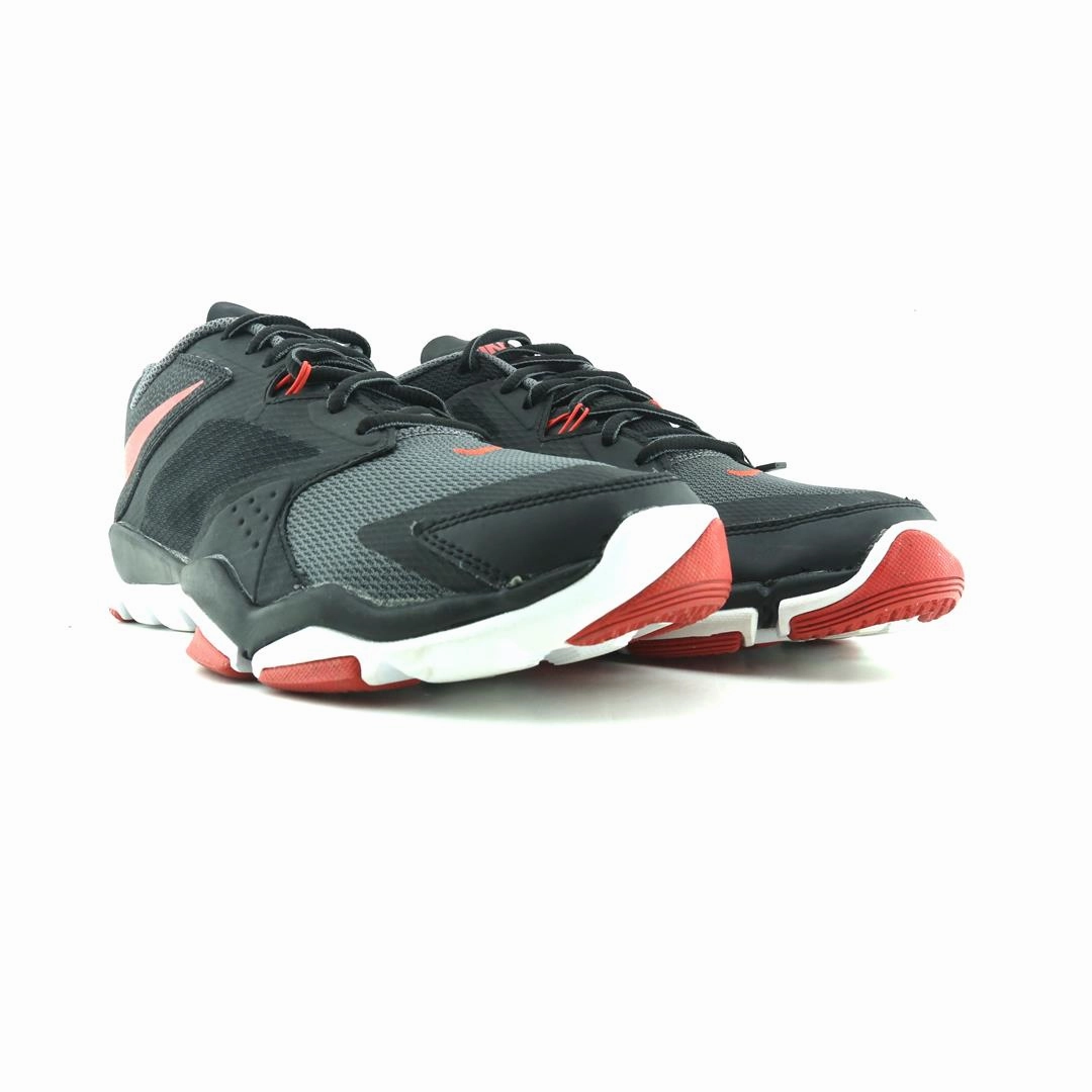 NIKE FLEX SUPREME TR 3 sporty Nike shoe designs