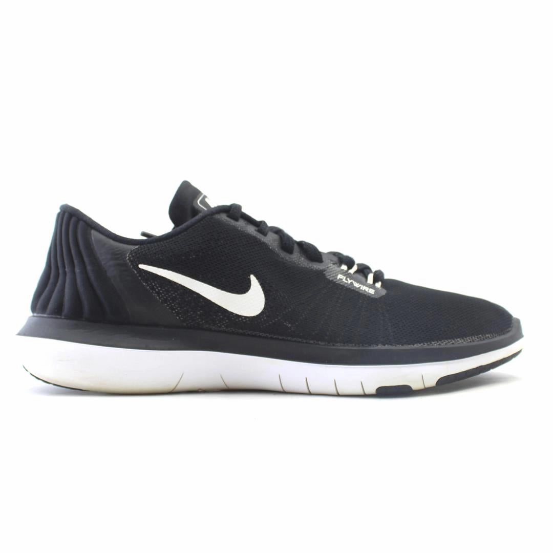 NIKE FLEX SUPREME TR 5 vibrant Nike shoe colors