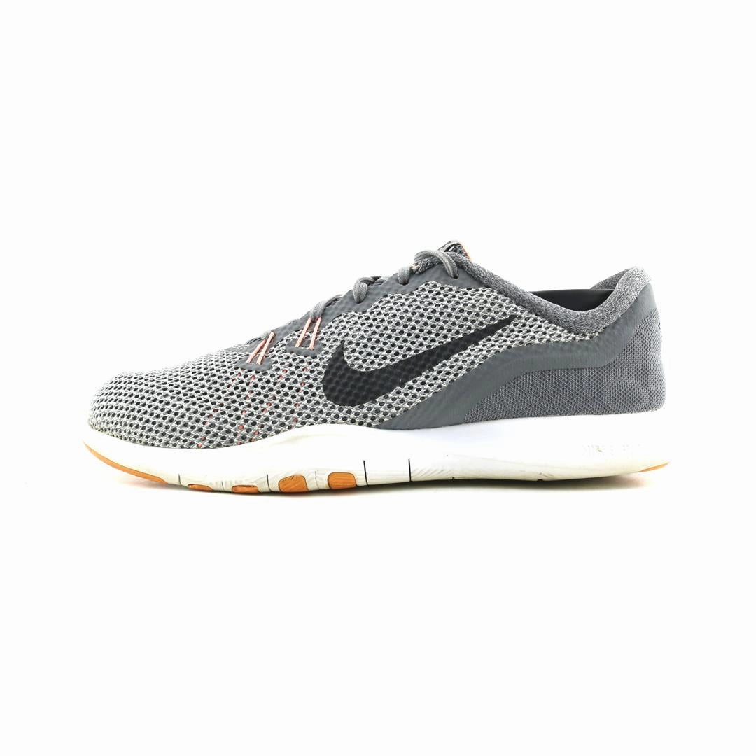 NIKE FLEX TR 7 Nike trendy lifestyle shoes