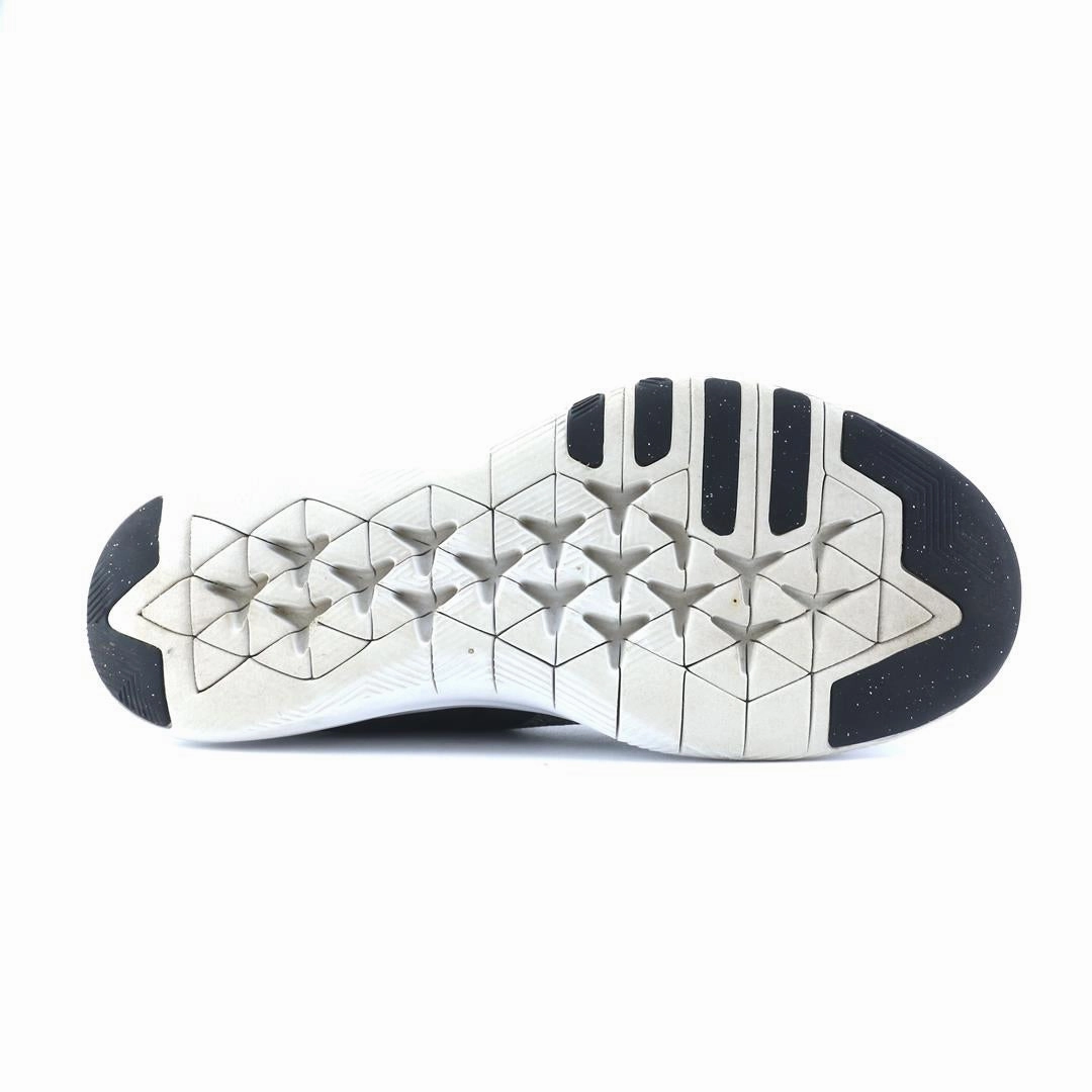 NIKE FLEX TR 9 Nike athletic footwear visuals