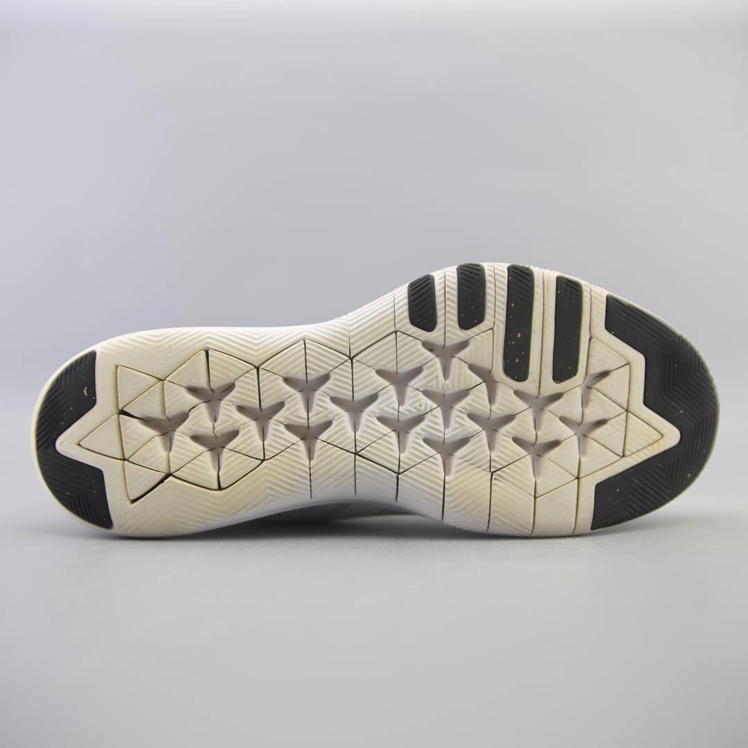 NIKE FLEX TR 9 Nike performance shoe shots