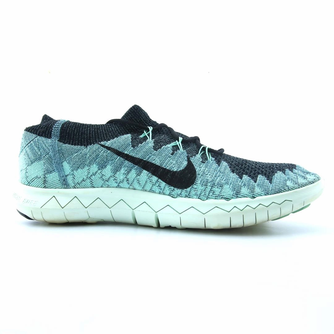 NIKE FREE 3.0 FLYKNIT Nike lifestyle footwear visuals