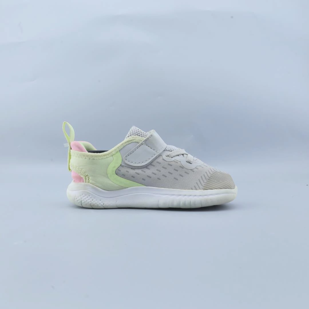 NIKE FREE RN LOW Nike athletic footwear visuals