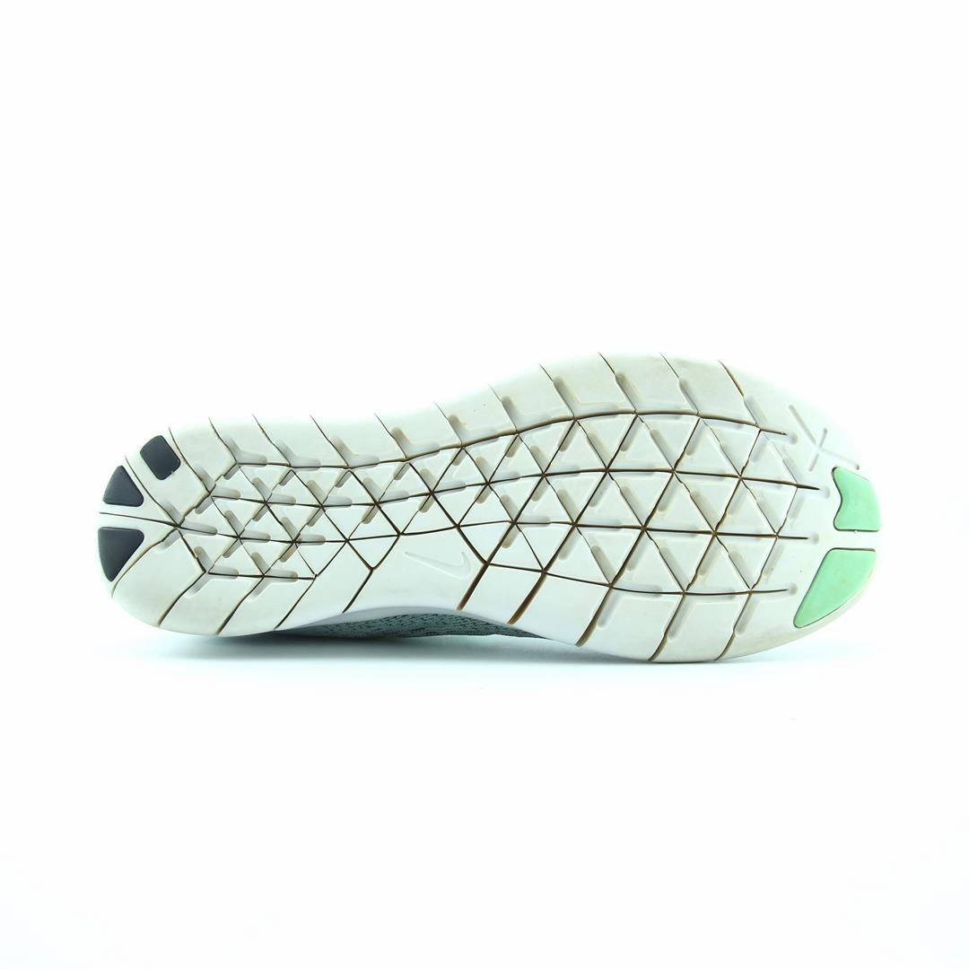 NIKE FREE RUN Nike athletic footwear visuals