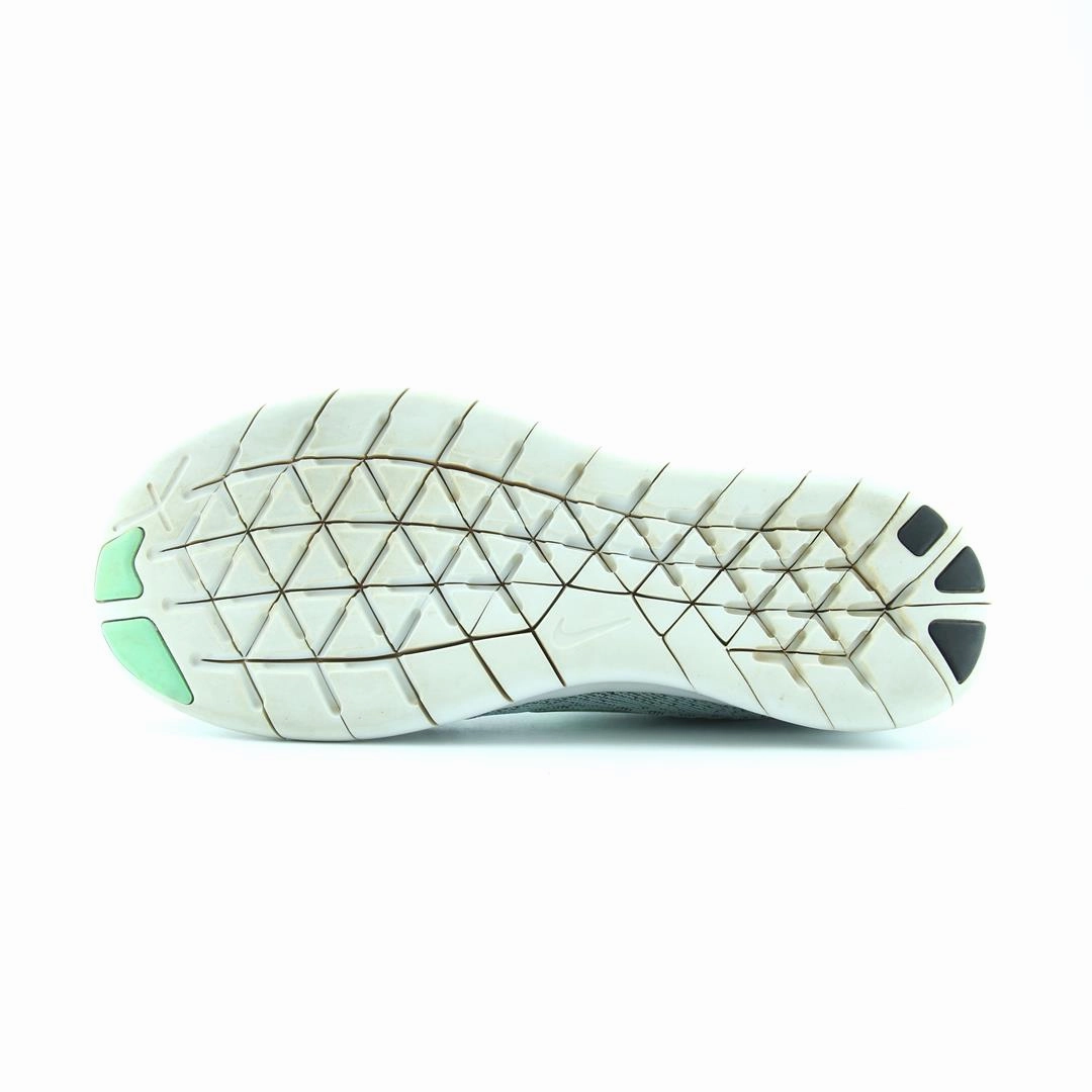 NIKE FREE RUN Nike athletic footwear visuals