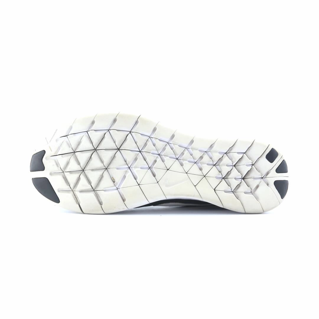 NIKE FREE RUN Nike athletic footwear visuals