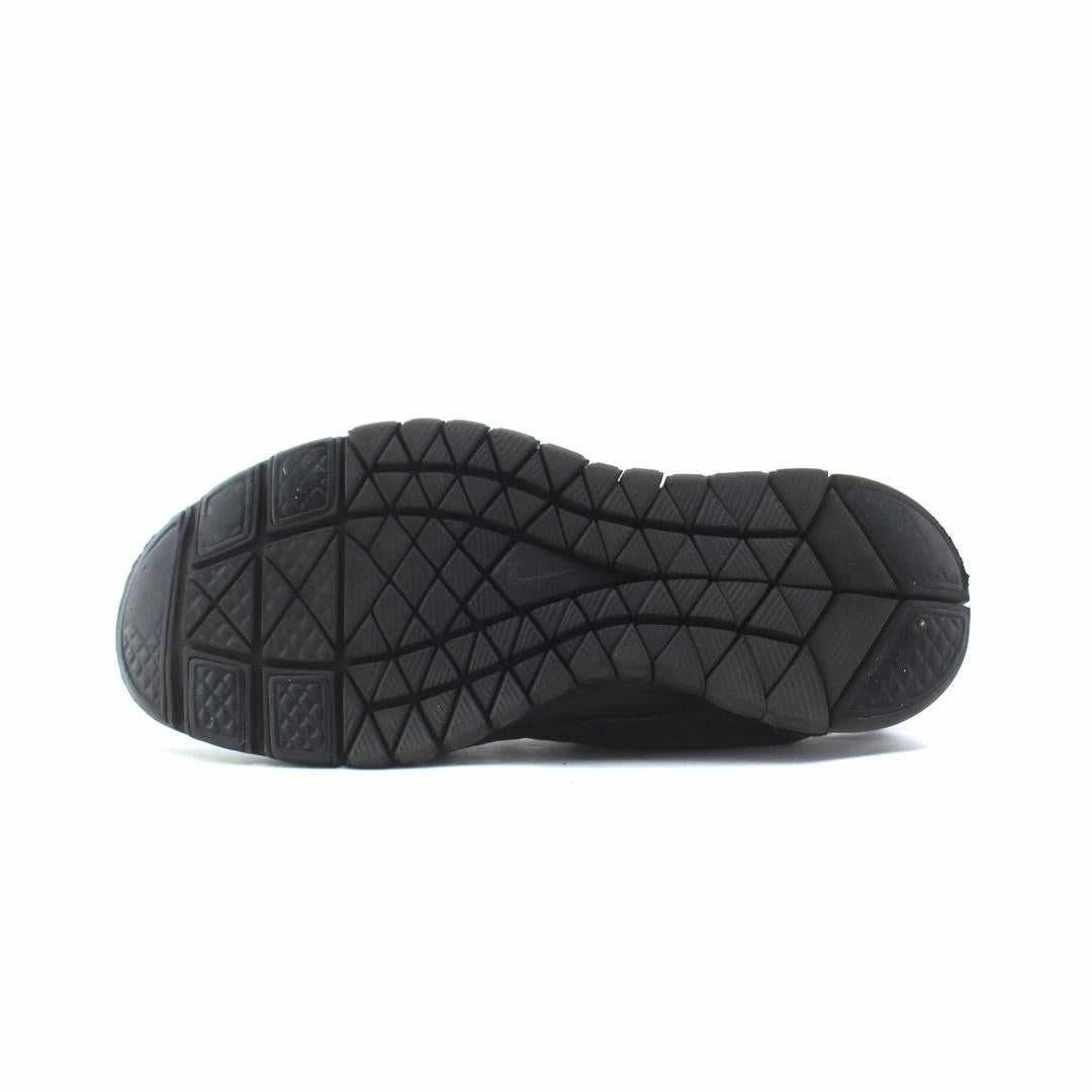 NIKE FREE TR FIT modern Nike footwear styles