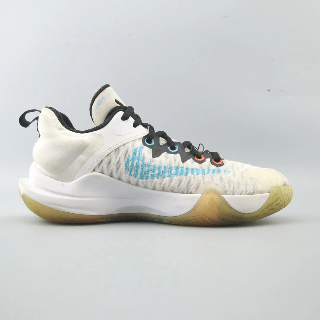 NIKE GIANNIS IMMORTALITY stylish Nike trainer looks