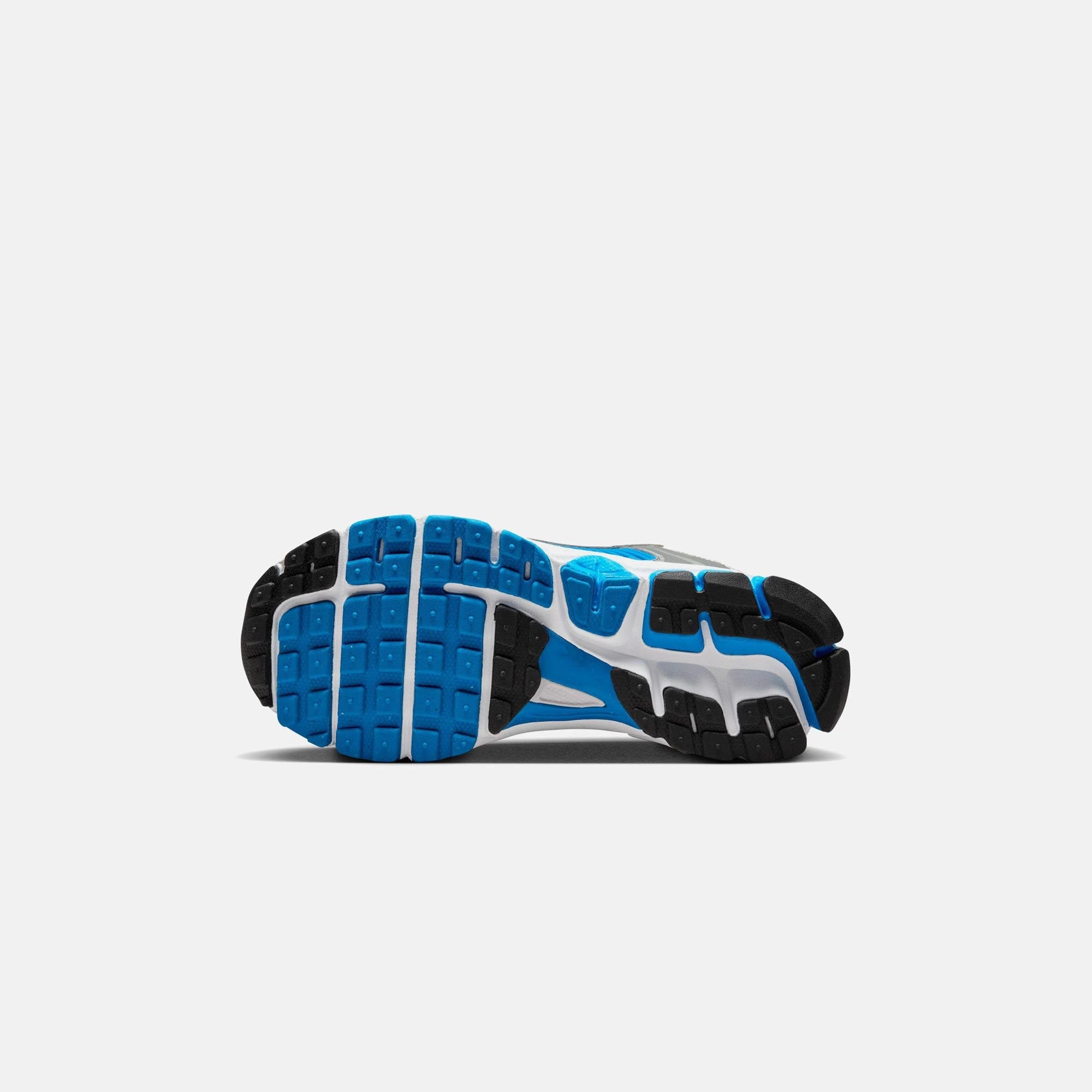 Nike GS Vomero 5 - White / Black / Pure Platinum / Photo Blue Nike performance sneakers