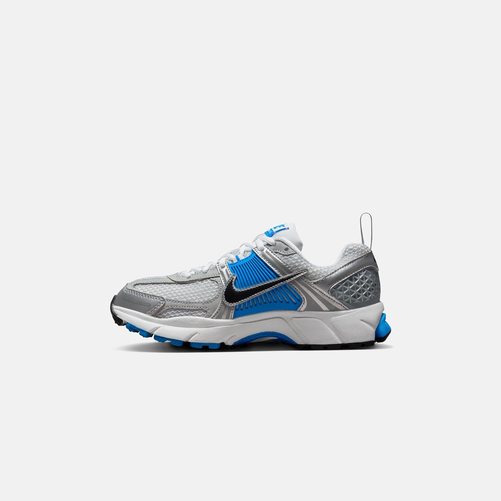 Nike GS Vomero 5 - White / Black / Pure Platinum / Photo Blue Nike performance sneakers