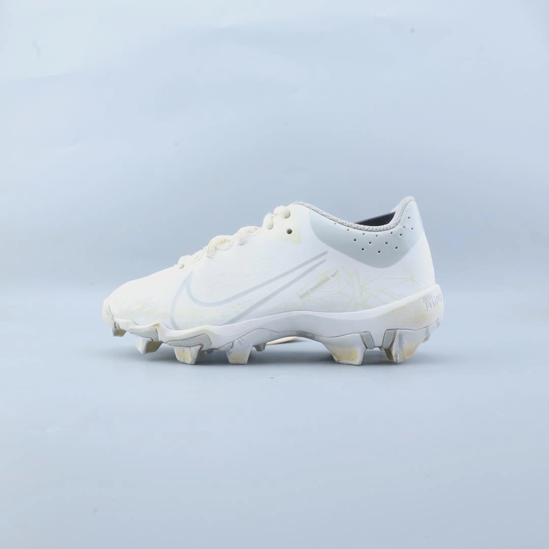 NIKE HYPERDIAMOND 4 KEYSTONE Nike sleek running shoe styles
