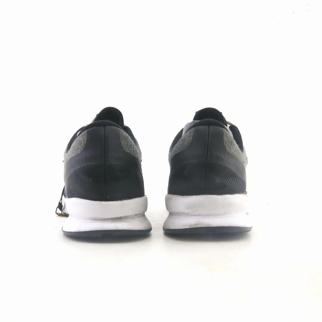 NIKE  IN-SEASON TR 4 modern Nike footwear styles