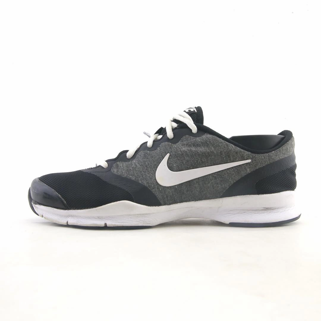 NIKE  IN-SEASON TR 4 Nike durable outdoor footwear
