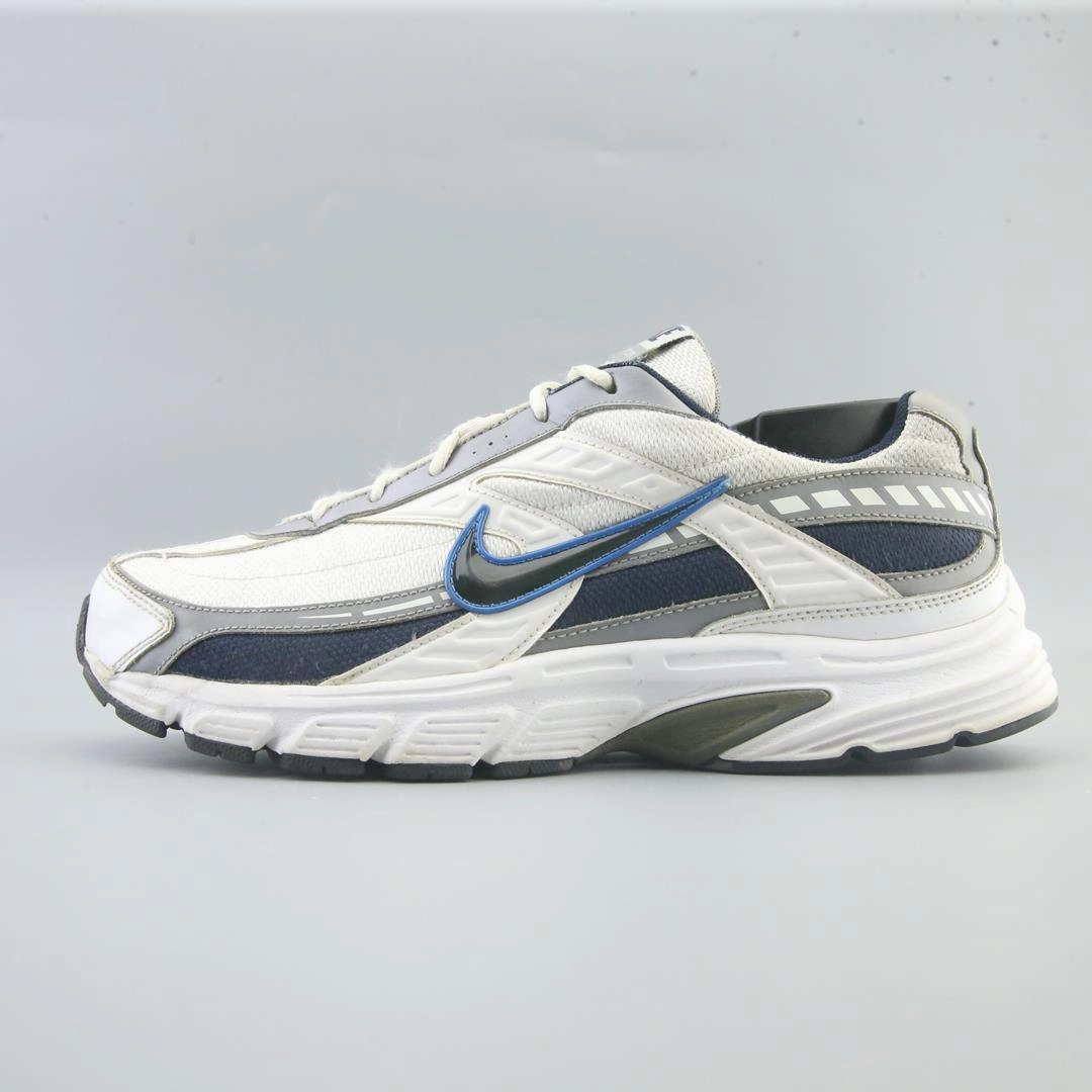 NIKE INITIATOR Nike high-performance athletic shoes