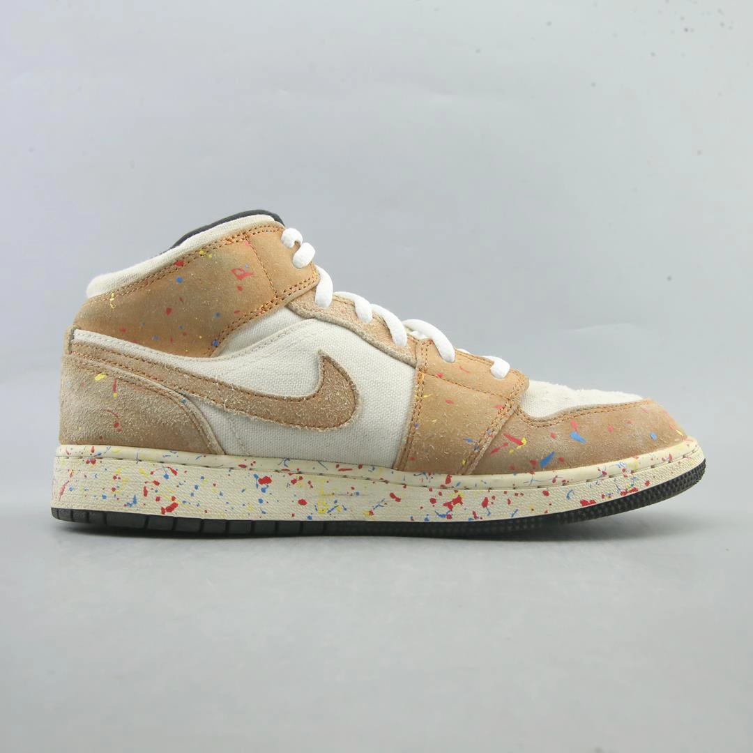 NIKE JORDAN 1 MID SE stylish Nike trainer looks
