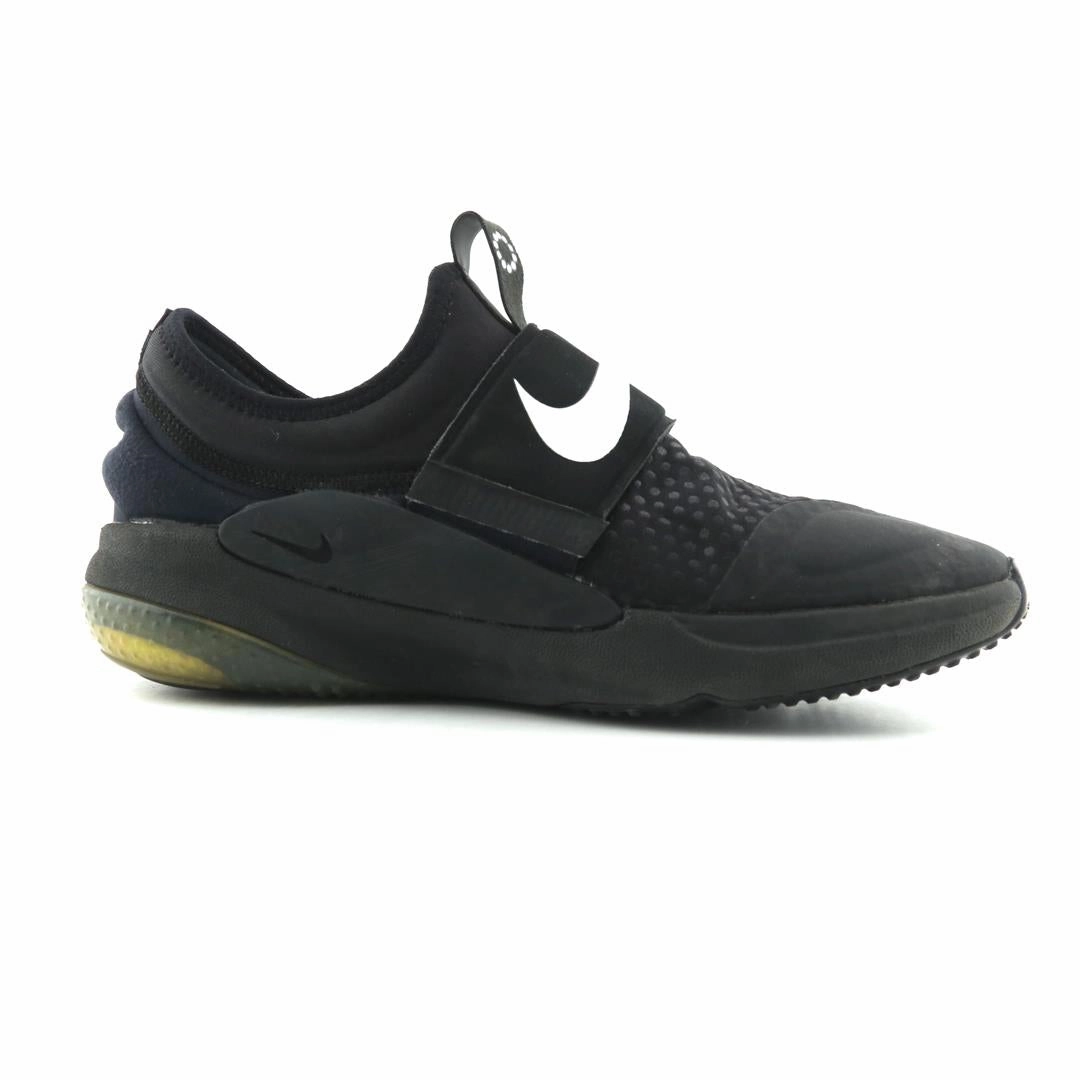 NIKE JOYRIDE NOVA classic Nike shoe photos