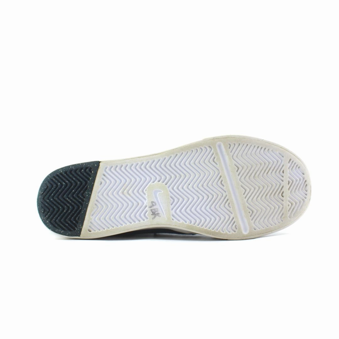 NIKE KD VULC LIGHT MIDNIGHT modern Nike footwear styles