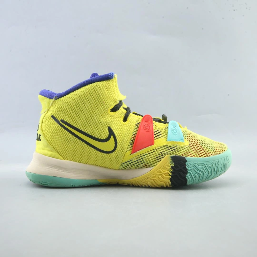 NIKE  KYRIE 7 sporty Nike shoe designs