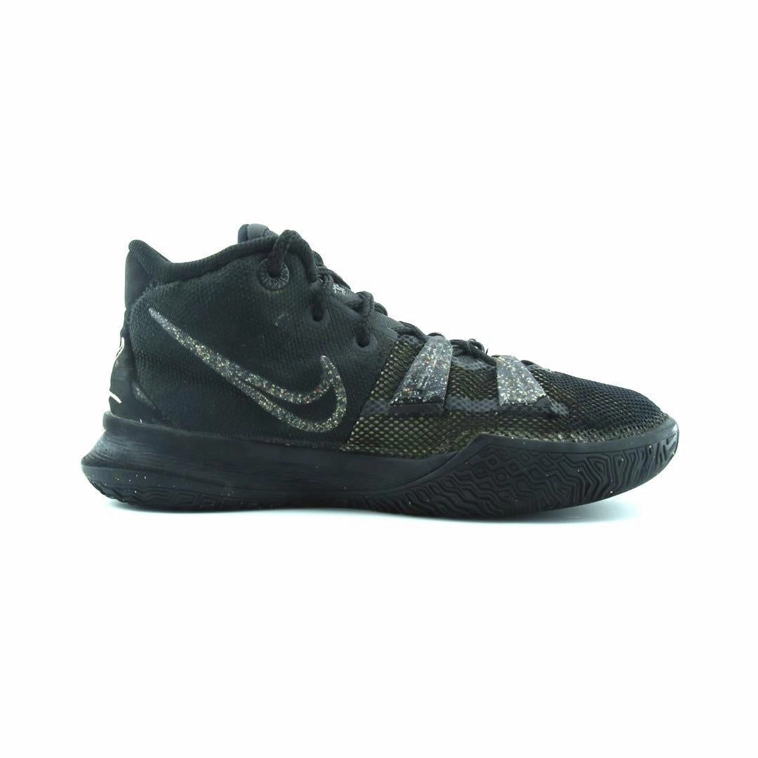 NIKE KYRIE 7 stylish Nike trainer looks