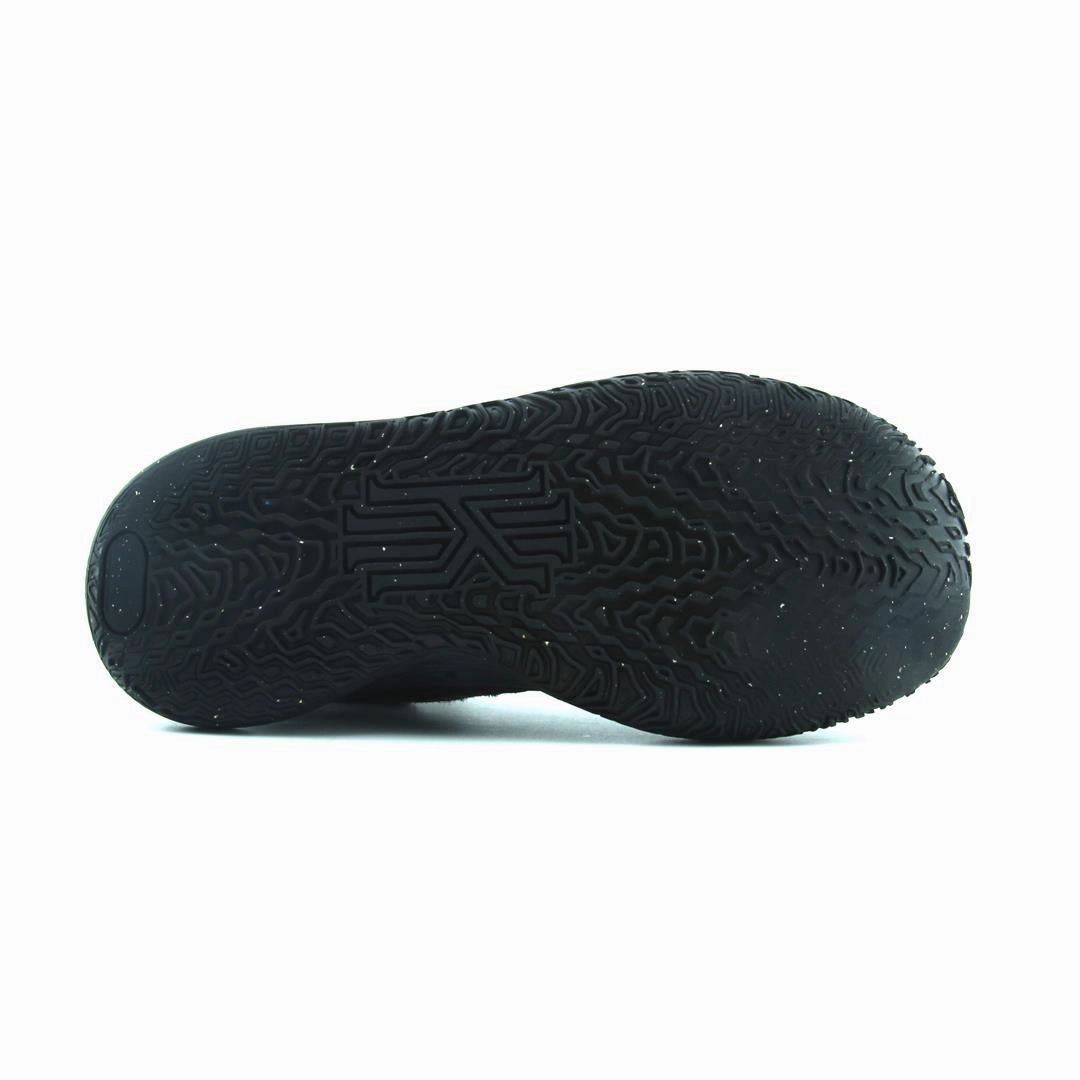 NIKE KYRIE 7 stylish Nike trainer looks