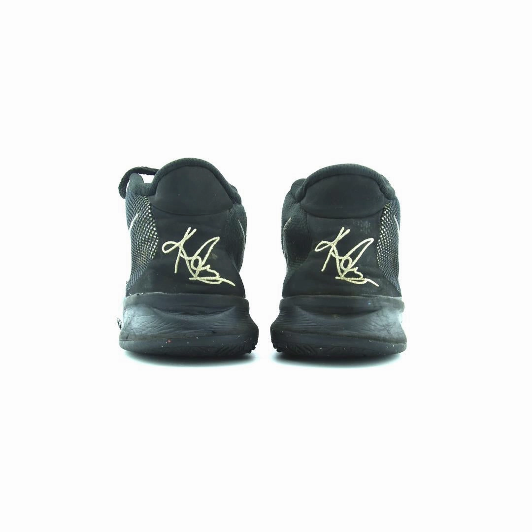 NIKE KYRIE 7 stylish Nike trainer looks
