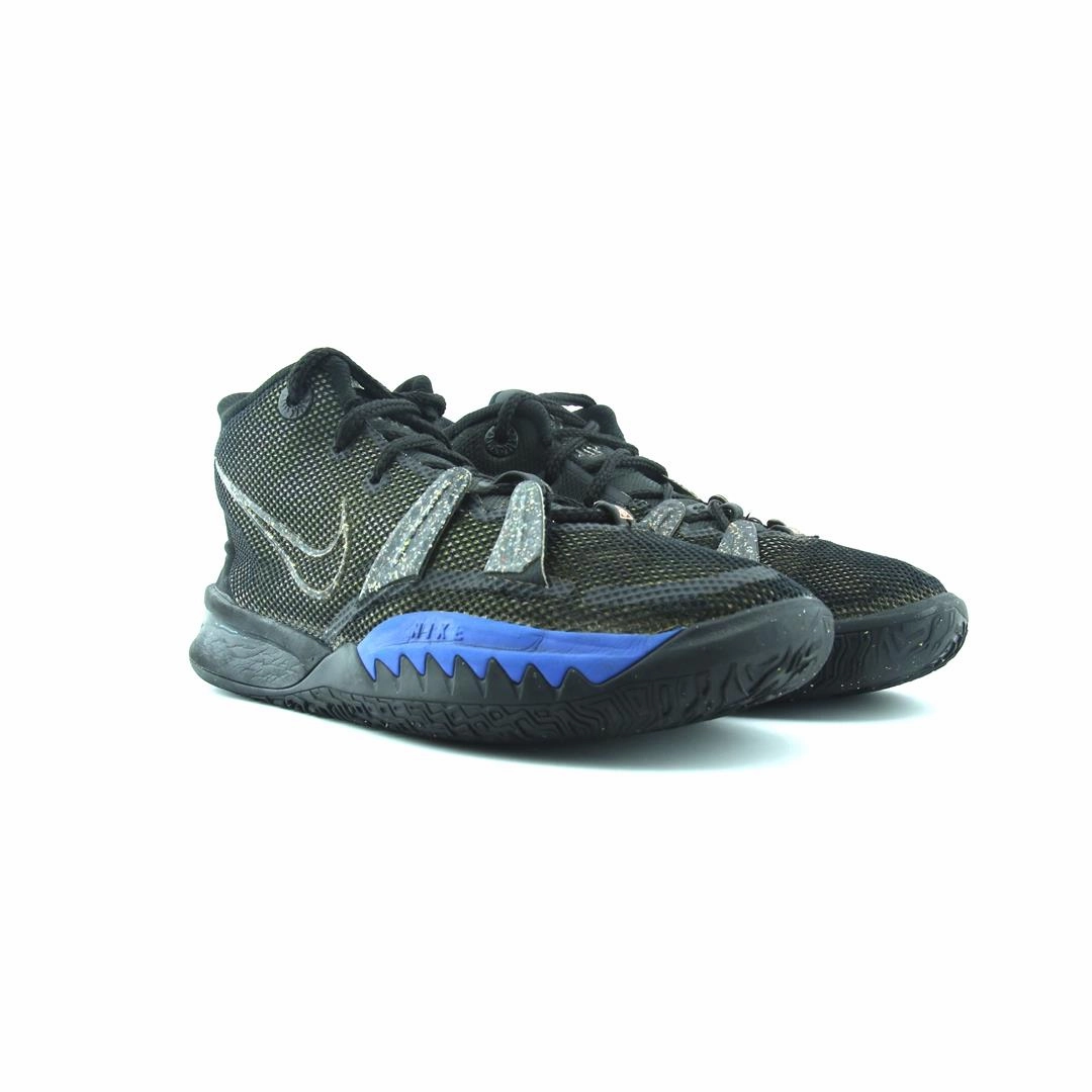 NIKE KYRIE 7 stylish Nike trainer looks