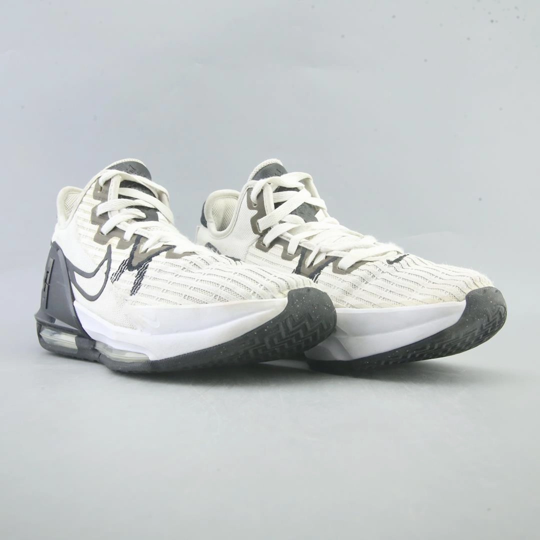 NIKE LEBRON WITNESS 6 TB sleek Nike sneaker angles