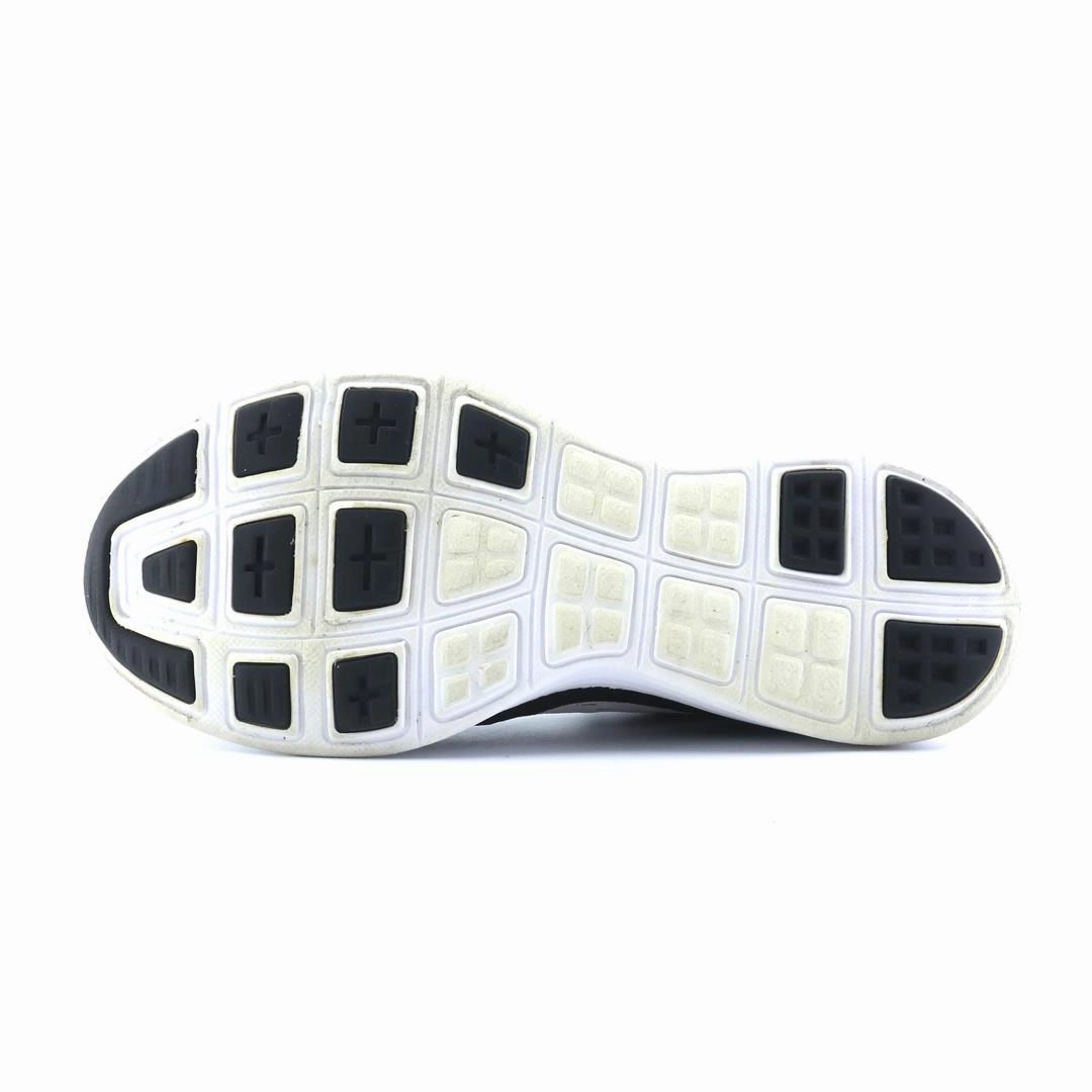 NIKE LUNARTEMPO Nike athletic footwear visuals