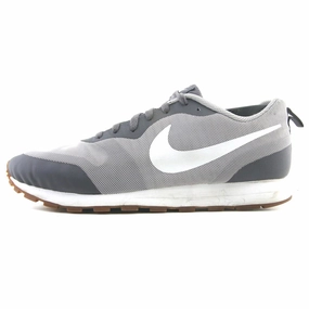 NIKE MD RUNNER 2 Nike modern athletic shoe designs