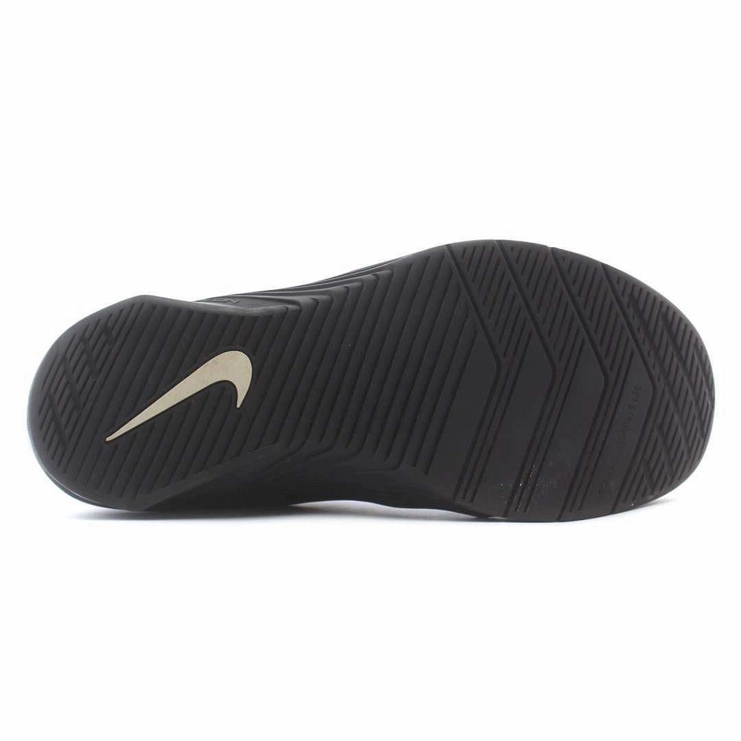 NIKE METCON 5 sleek Nike sneaker angles
