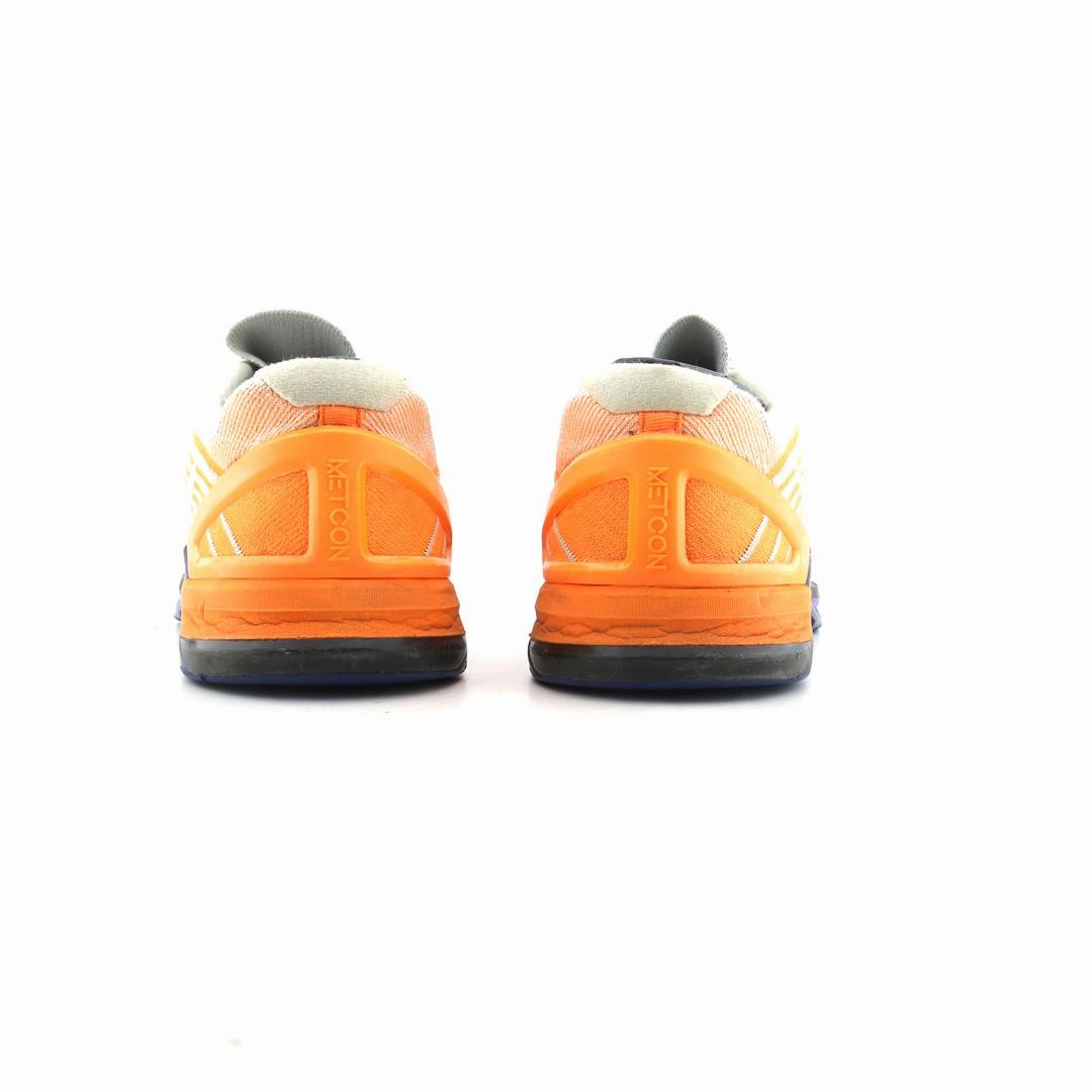 NIKE METCON DSX FLYKNIT sleek Nike sneaker angles