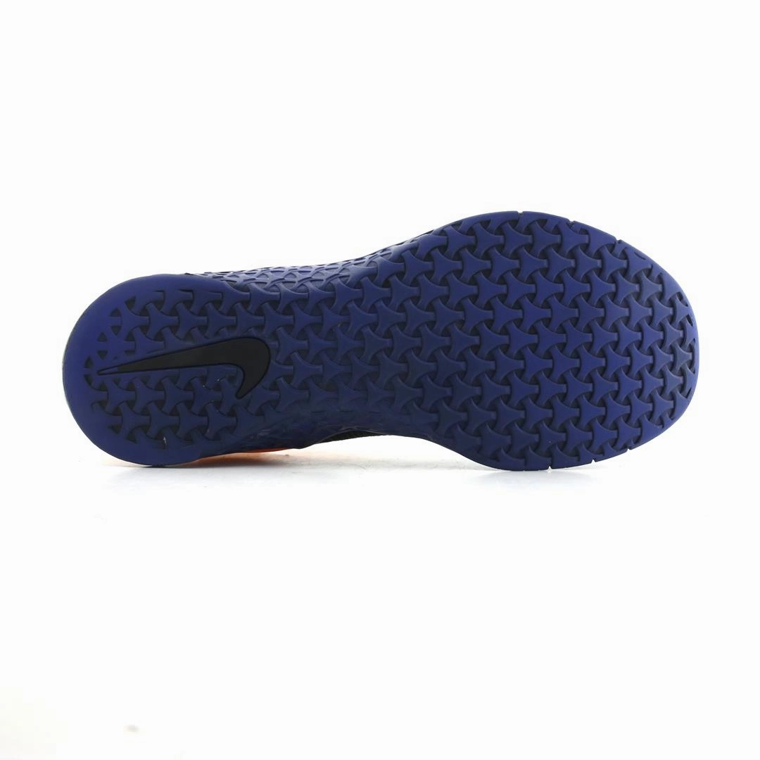 NIKE METCON DSX FLYKNIT sleek Nike sneaker angles