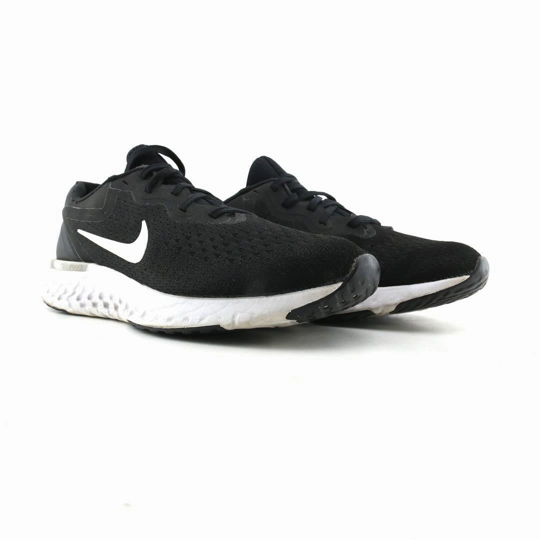 NIKE ODYSSEY stylish Nike trainer looks