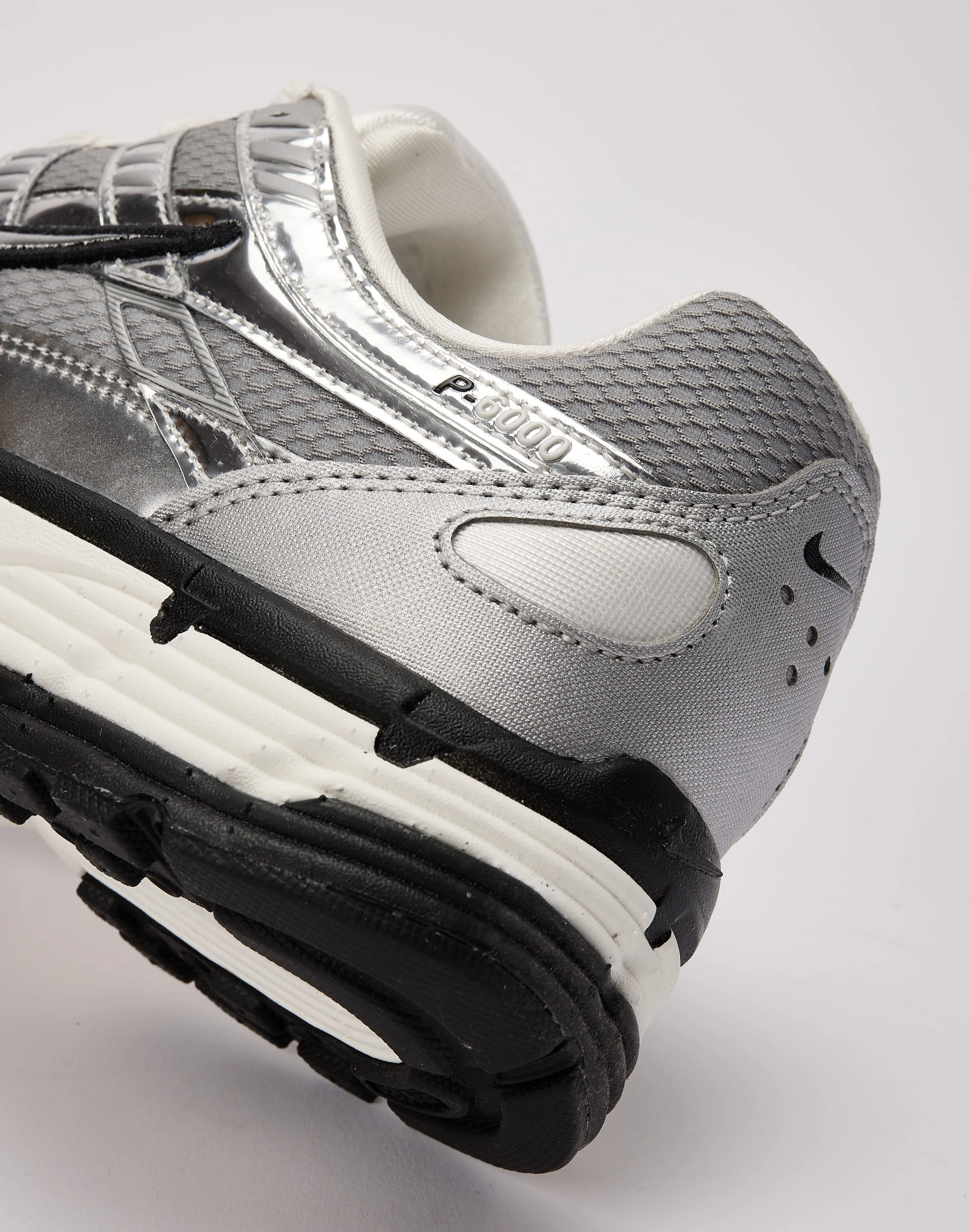 Nike P-6000 Comfort Trainers