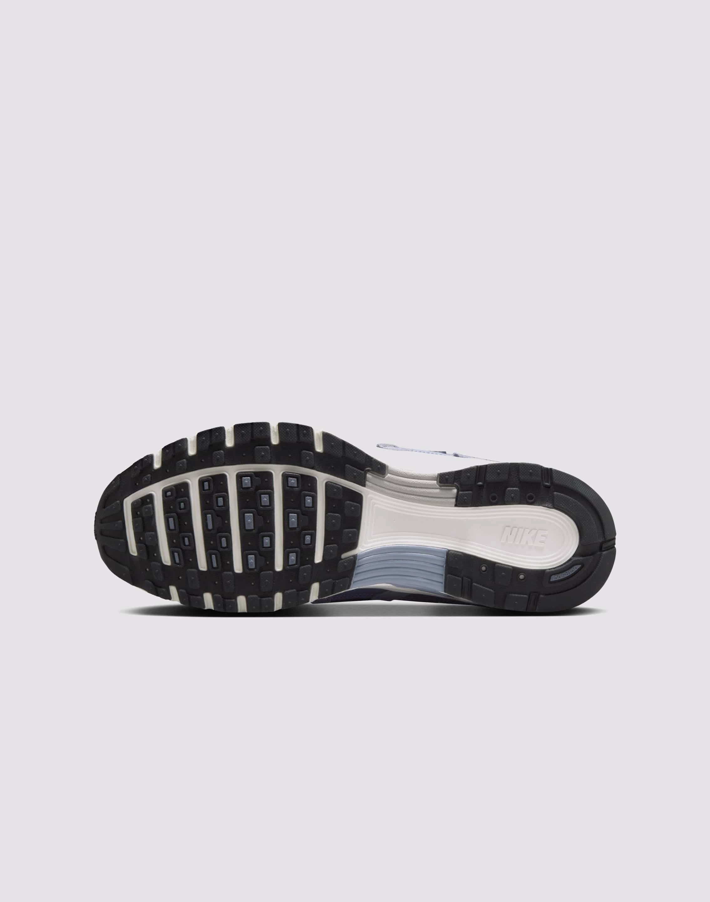 Nike P-6000 SE Comfort Trainers