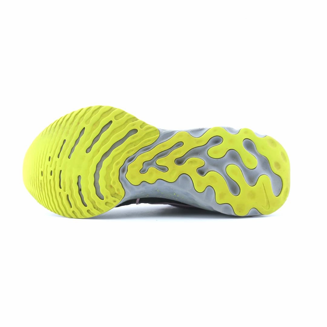NIKE REACT INFINITY RUN FLYKNIT 2 Nike athletic footwear visuals