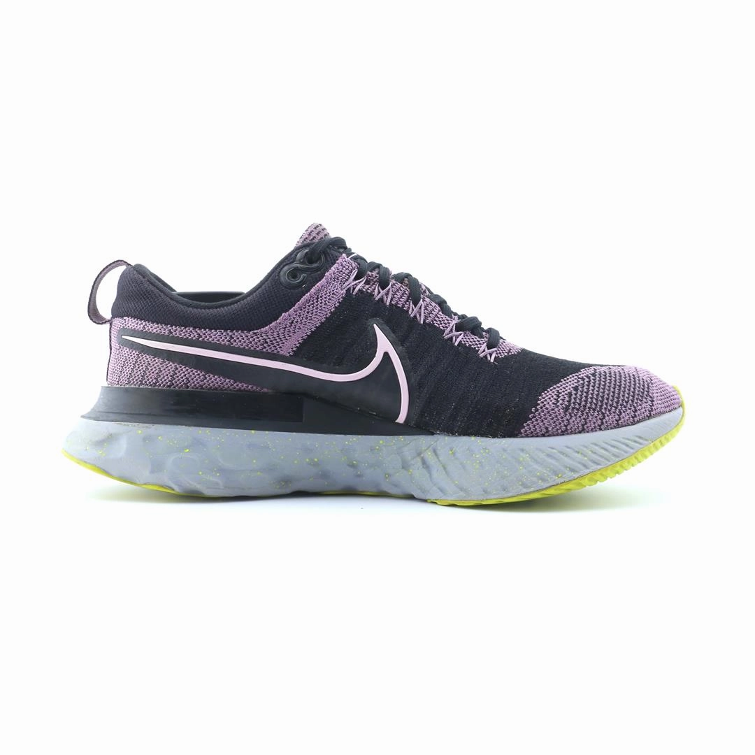NIKE REACT INFINITY RUN FLYKNIT 2 Nike athletic footwear visuals