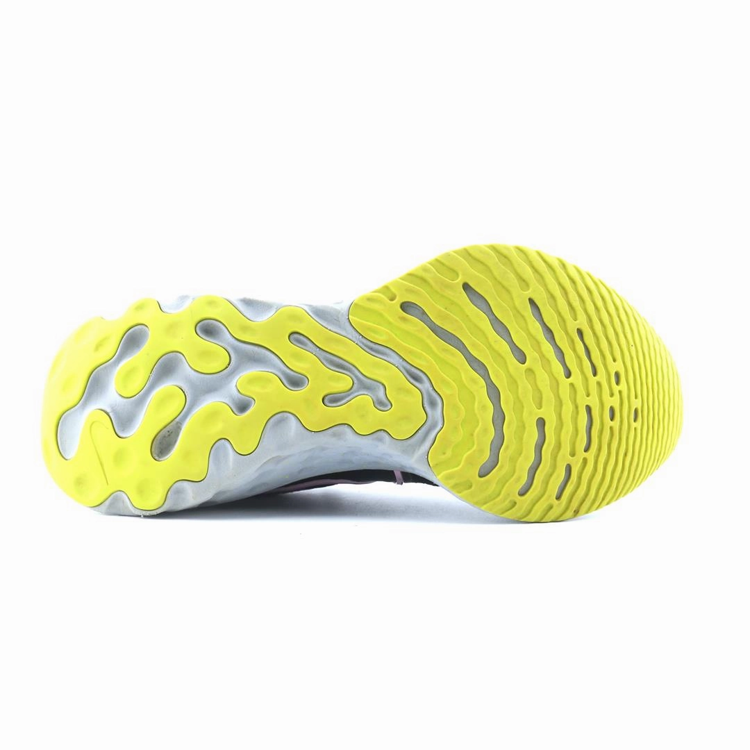 NIKE REACT INFINITY RUN FLYKNIT 2 Nike athletic footwear visuals