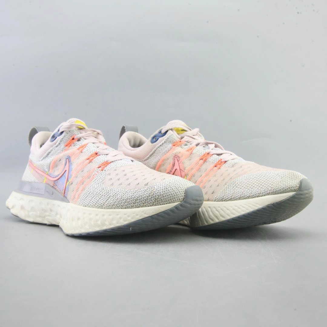 NIKE  REACT INFINITY RUN FLYKNIT 2 Nike athletic footwear visuals