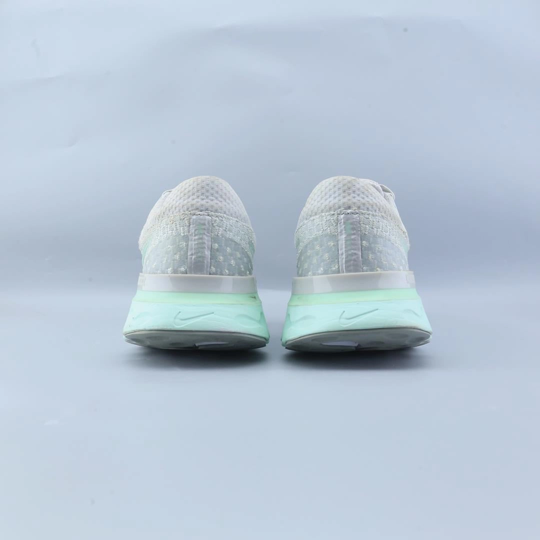 NIKE  REACT INFINITY RUN FLYKNIT 3 stylish Nike trainer looks