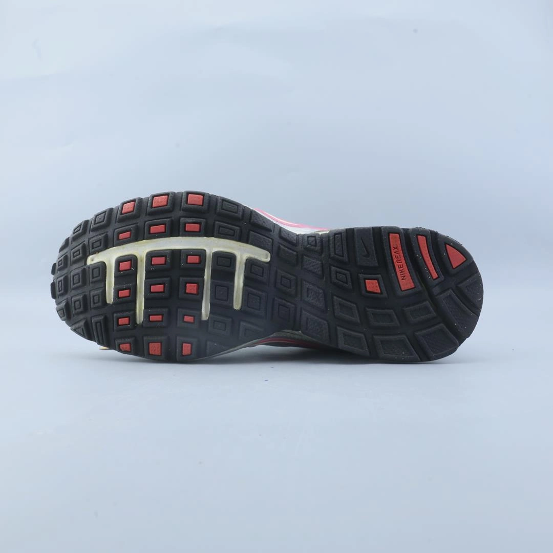 NIKE  REAX RUN 5 stylish Nike trainer looks