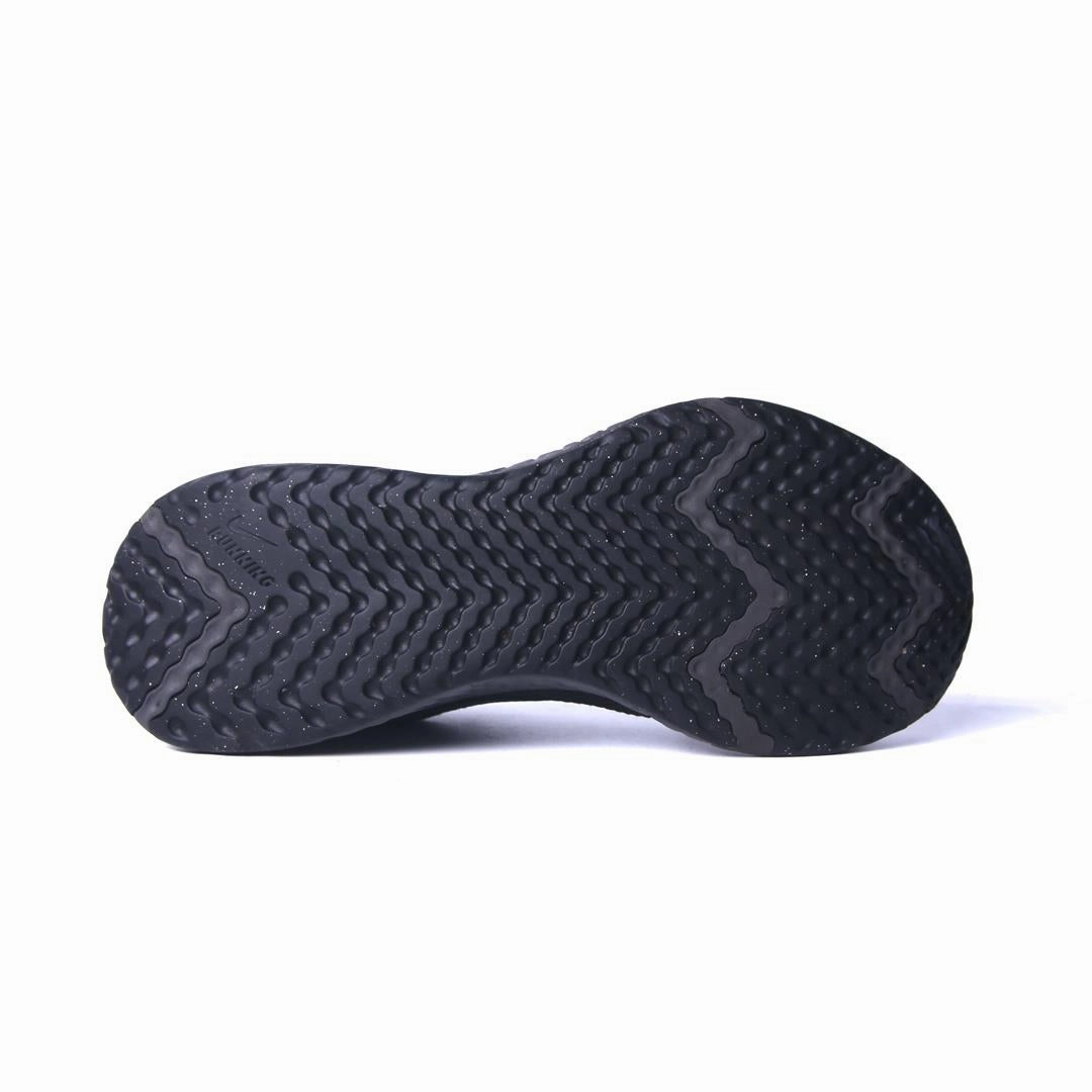 NIKE REVOLUTION 5 Nike athletic footwear visuals