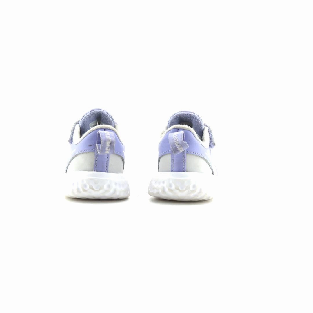 NIKE REVOLUTION 5 sporty Nike shoe designs