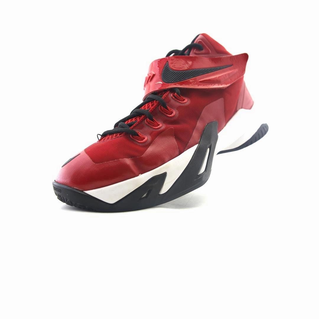 NIKE SOLDIER VIII Nike casual shoe imagery