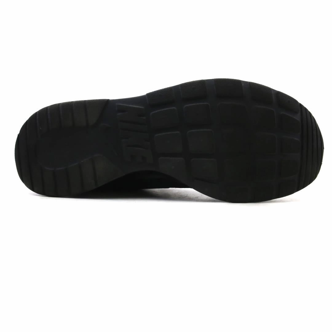 NIKE TANJUN modern Nike footwear styles